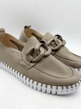 Ilse Jacobsen Tulip Chain Loafer Sneakers, EU38 (US 7.5-8)